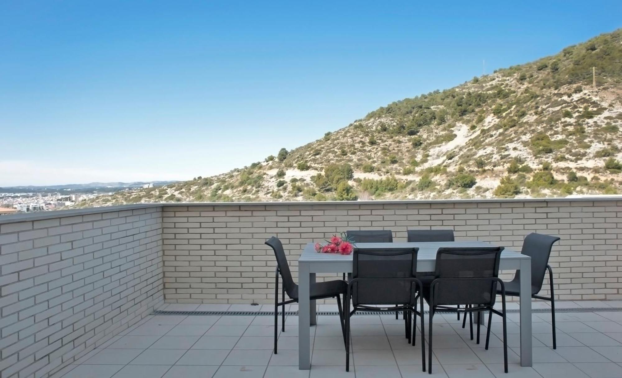 Duplex Moderno 3 Hab Parking, Vistas Al Mar Y Terraza Apartment Sitges Exterior photo