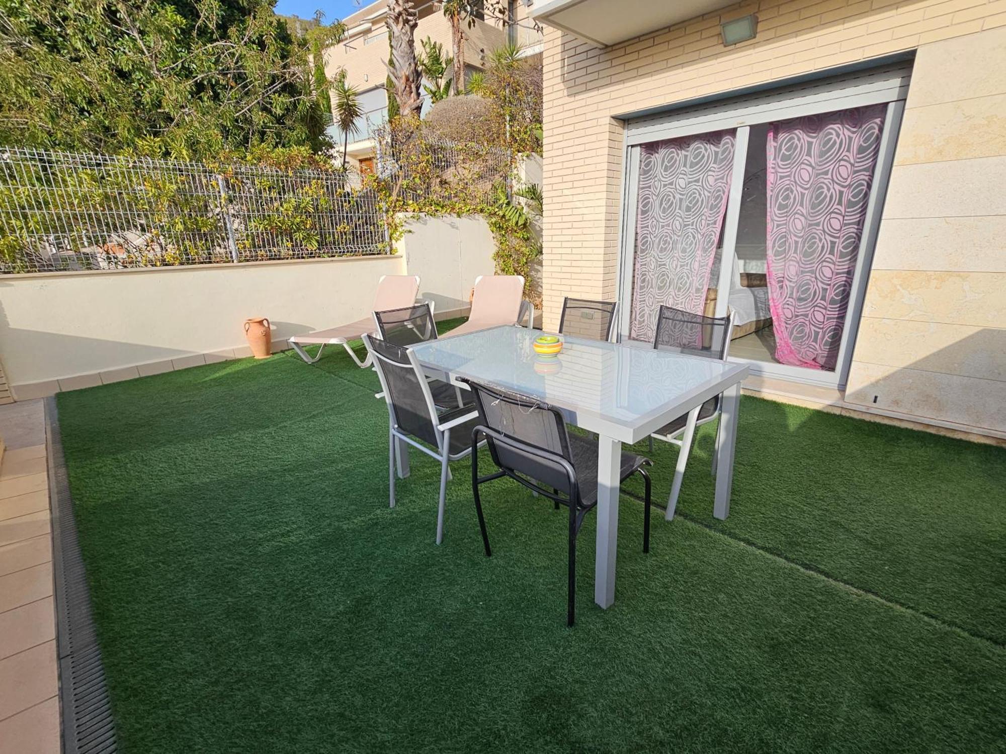 Duplex Moderno 3 Hab Parking, Vistas Al Mar Y Terraza Apartment Sitges Exterior photo